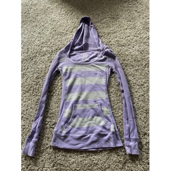 SO Tops - So Long Sleeve Kangroo Pouch Pull Over Long Hood T-Shirt Size XS Purple Gray